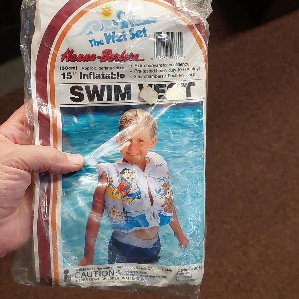 Vintage Deadstock Hannah Barbera Flintstones Child Floaties vest Inflatable